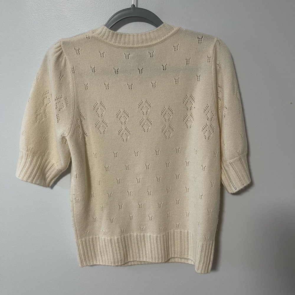 Bloomingdale's Cream Cashmere Sweater - Picture 3 of 3